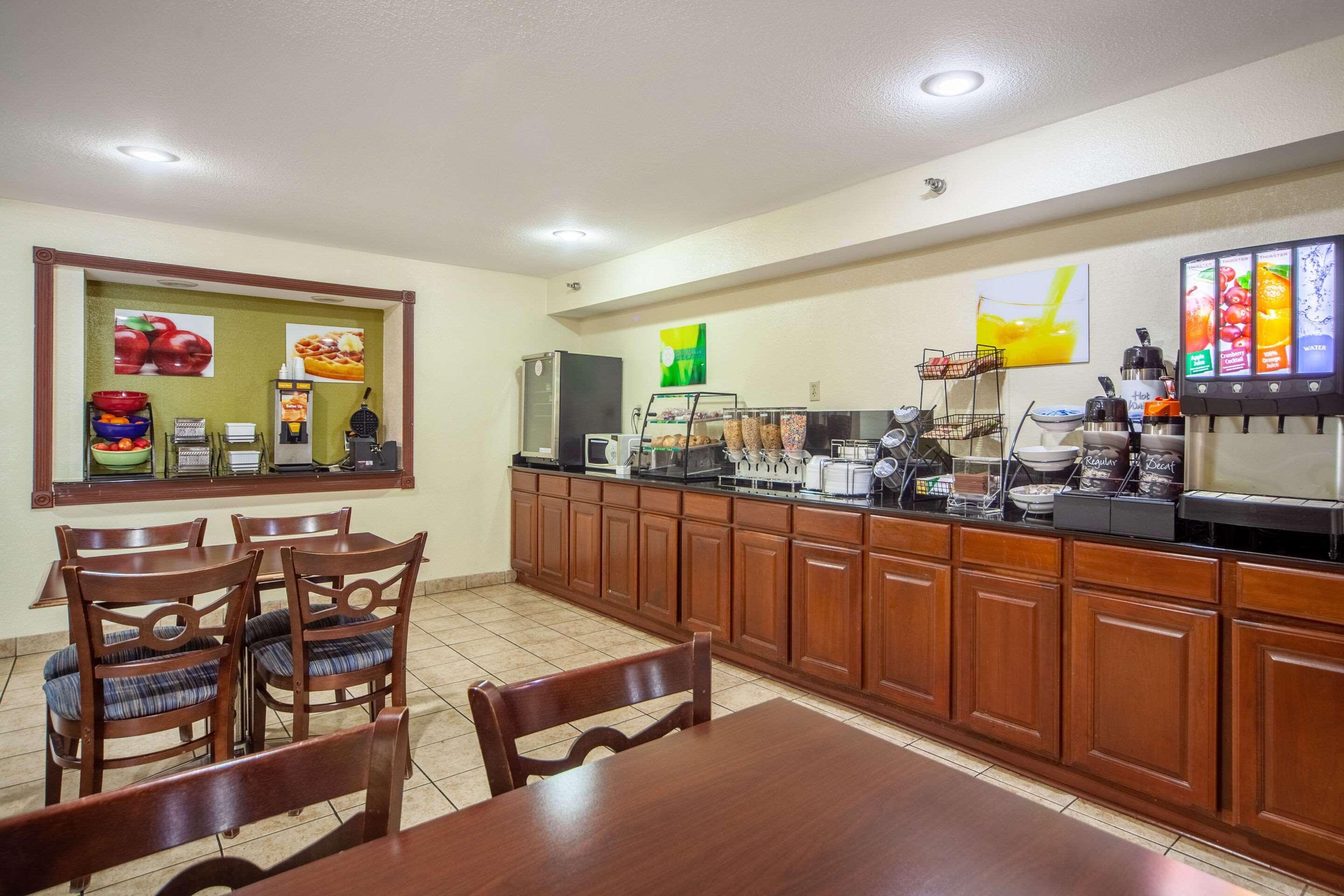 Quality Inn Lincoln Cornhusker Εξωτερικό φωτογραφία