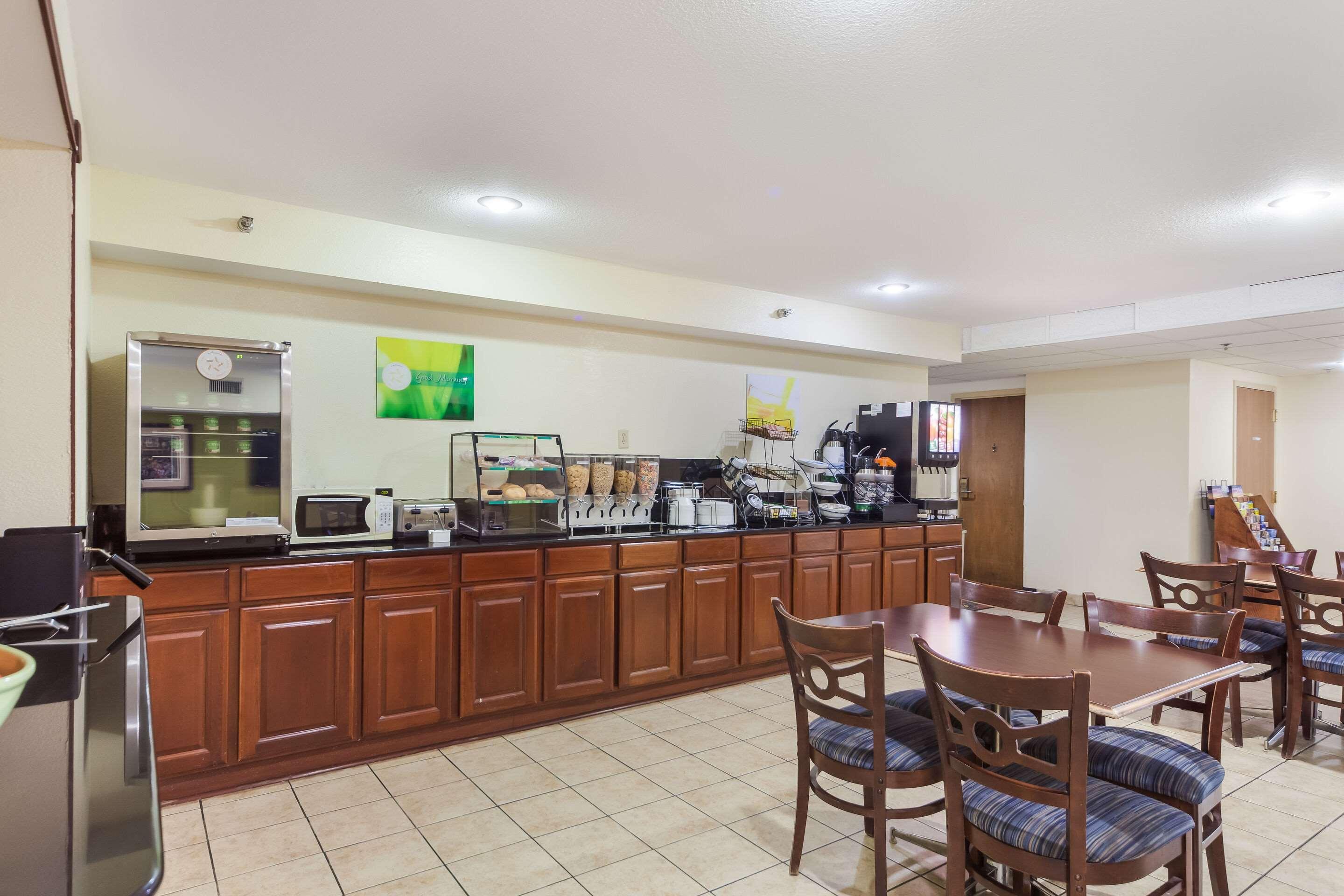 Quality Inn Lincoln Cornhusker Εξωτερικό φωτογραφία