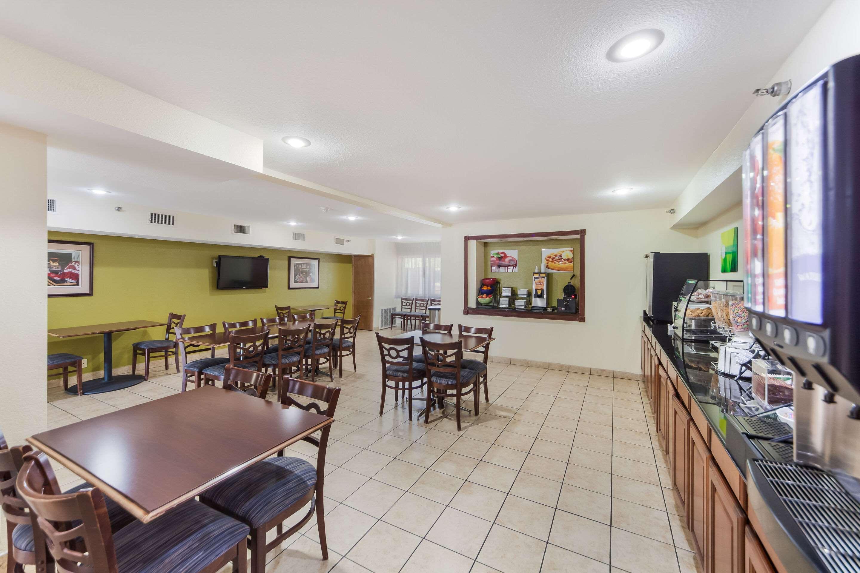 Quality Inn Lincoln Cornhusker Εξωτερικό φωτογραφία